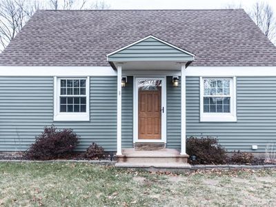 285 West Main Street, Plainville, CT, 06062