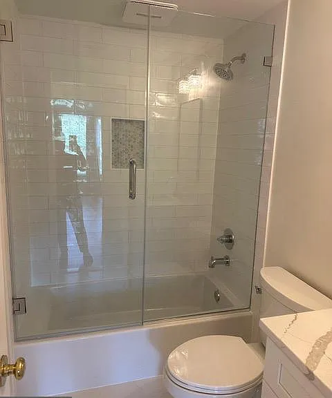 1811 Fallbrook Ln — Photo 25