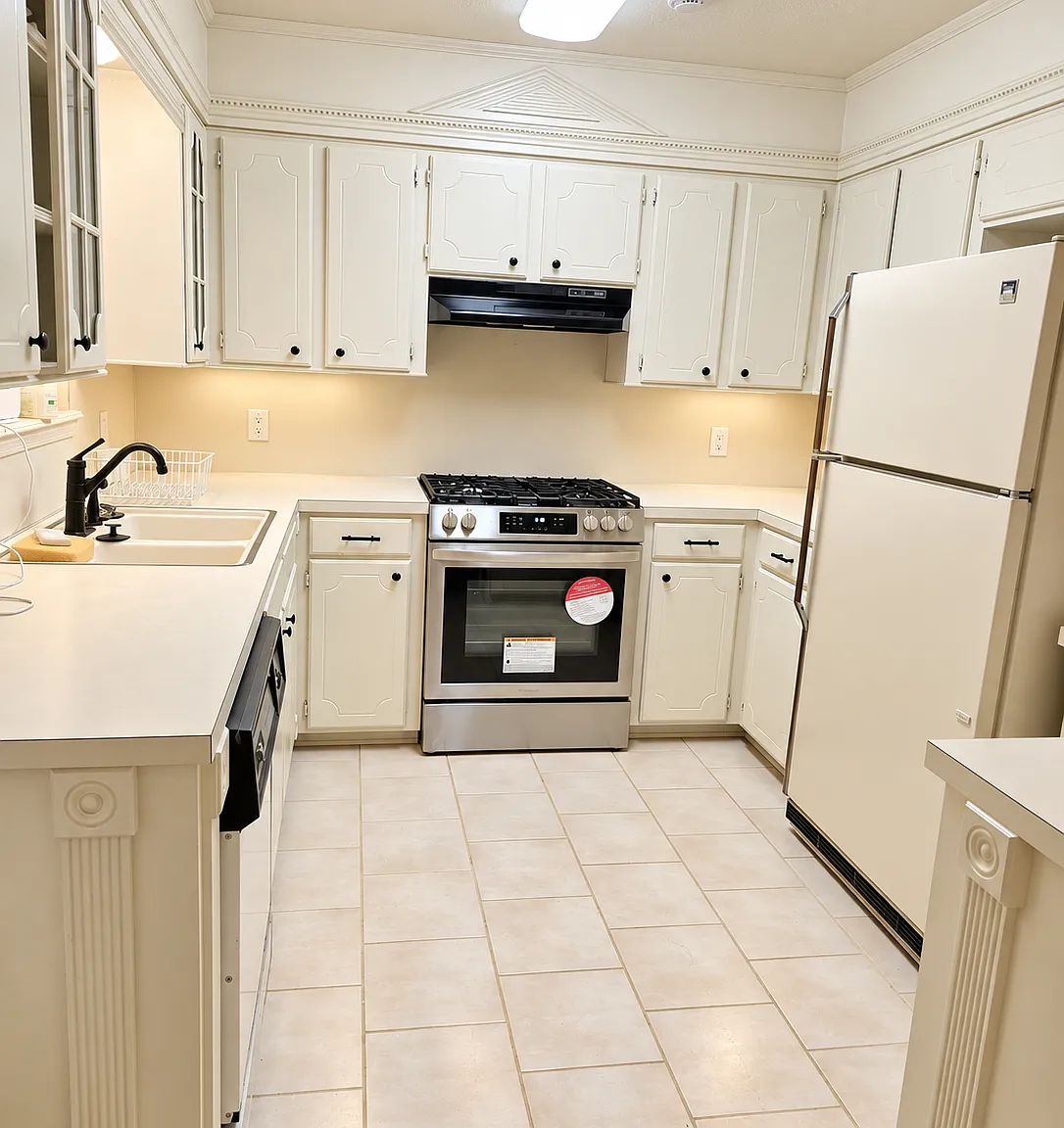 2 bed, 1177 sqft, $1,575 — Photo 4