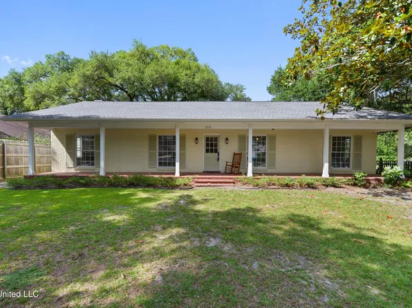 2508 Orrell Dr, Gautier, MS 39553