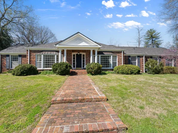 6656 Clearbrook Dr, Nashville, TN 37205