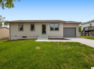 4941 N 93rd Ave, Omaha, NE 68134