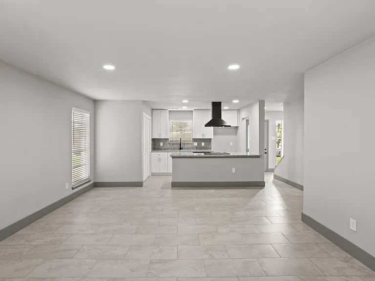 13238 Townwood Dr — Photo 14
