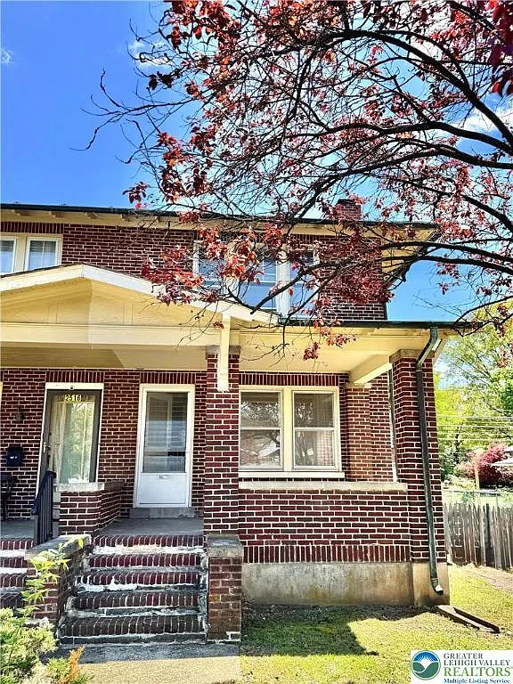 Building Photo - 2518 W Tilghman St