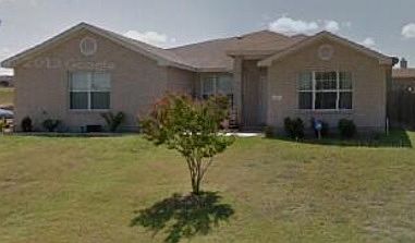 1st image of 101 W Iowa Dr