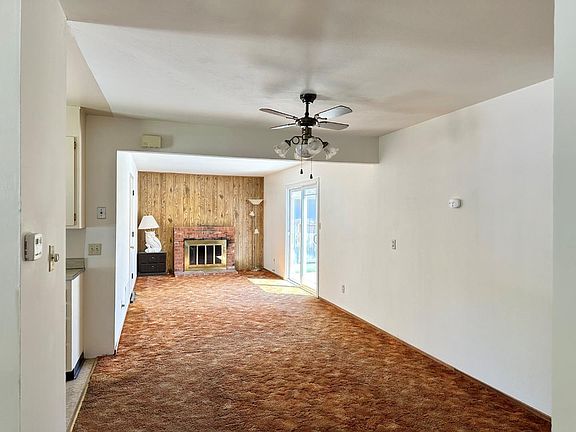 3rd image of 1068 Craig Dr