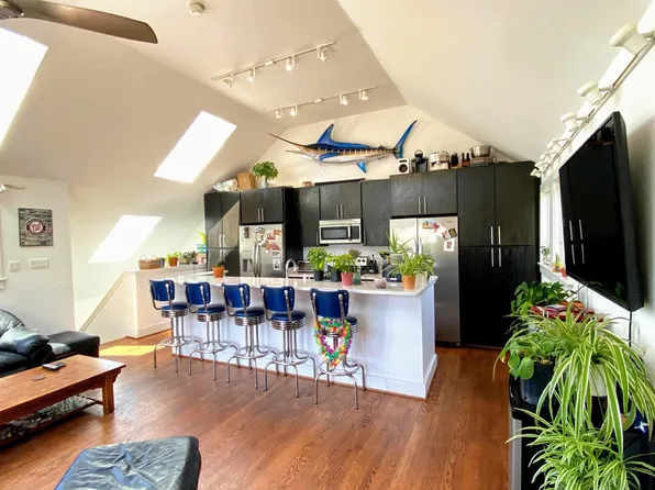 2797 Washington Blvd, Arlington, VA 22201