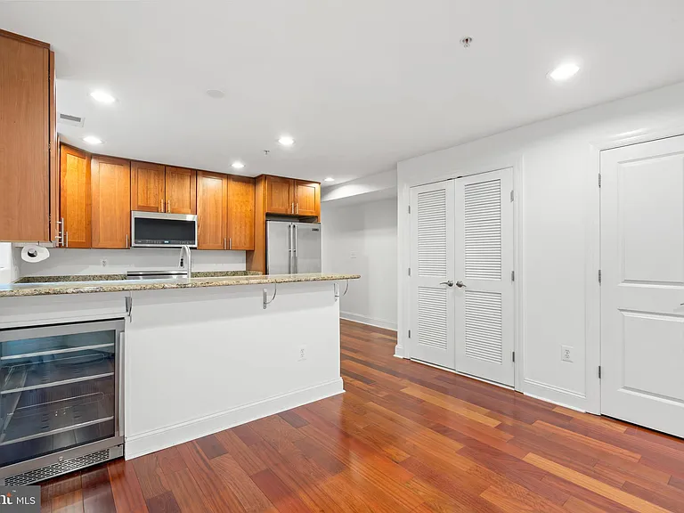 1354 Euclid St NW #202A — Photo 10