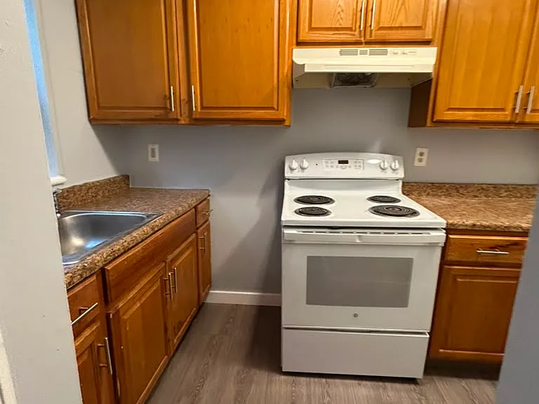 258 Fairmont Ave #258B — Photo 4