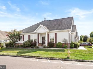 16 Chickadee Way, Hamilton, NJ 08690