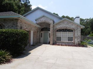 1701 Yvonne St, Apopka, FL 32712