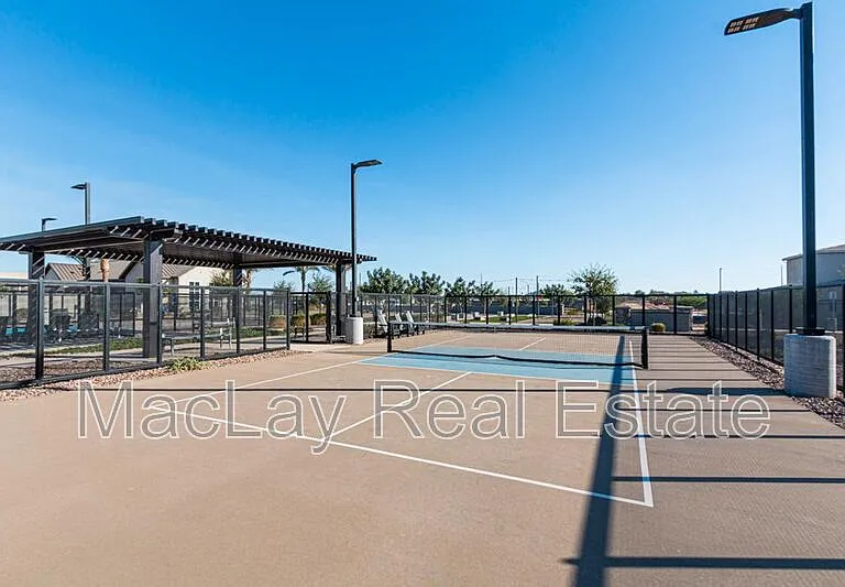 22815 E Watford Dr — Photo 31