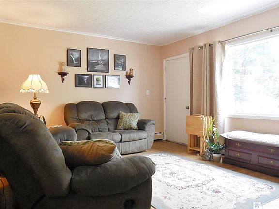 3rd image of 4826 Chautauqua Ave
