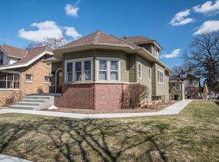 3030 S 44th St, Milwaukee, WI 53219