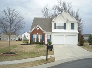 10609 Red Pine Ct, Charlotte, NC 28262
