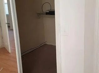 301 S 11th St #1, Newark, NJ 07103