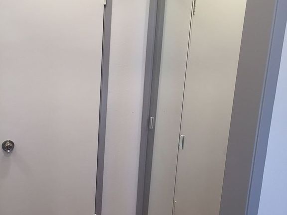 5th image of 125 S Avenue 53 APT 6