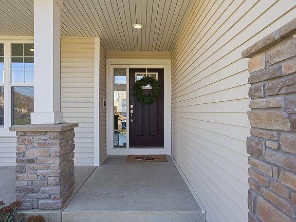 5th image of 1955 Red Oak Path