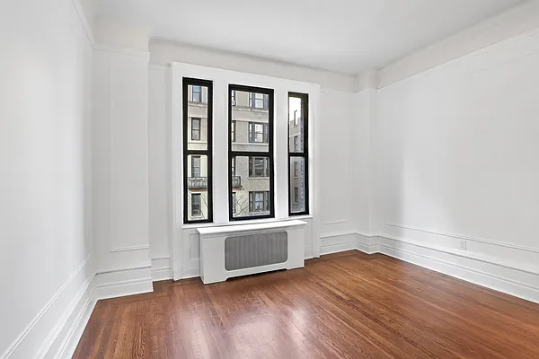 Rented by Cooper & Cooper Real Estate | media 8