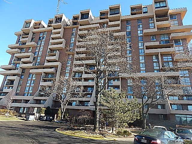 1st image of 465 W Dominion Dr Unit 1408