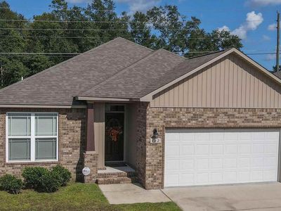 962 John Deere Ln, Cantonment, FL, 32533