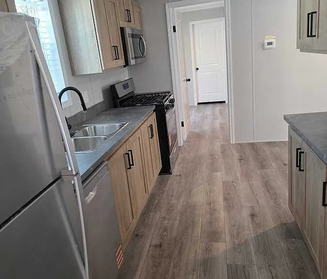 993 Michigan Ave E #46B — Photo 6
