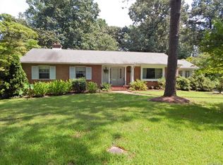 12617 Petersburg St, Chester, VA 23831