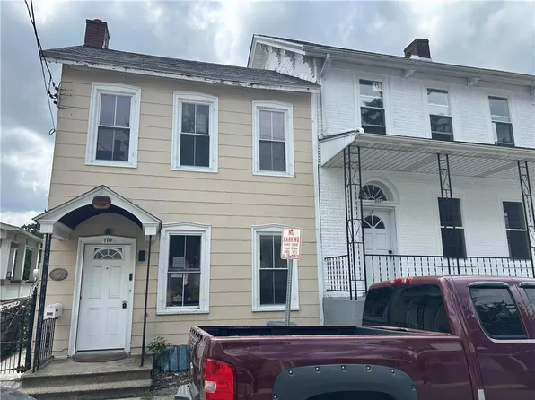 110 Front St, Catasauqua, PA 18032