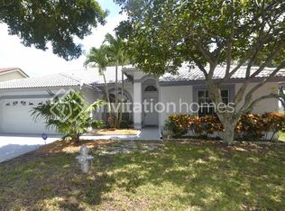 12476 SW 1st St, Pompano Beach, FL 33071