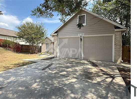 1st image of 6822 Raintree Frst
