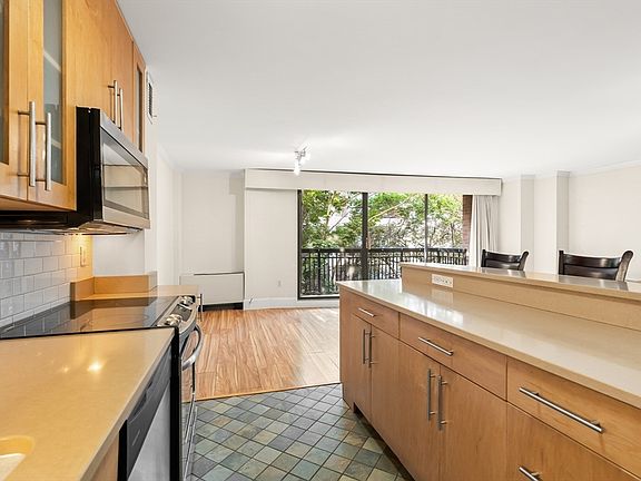 2nd image of 50 Longwood Ave APT 518