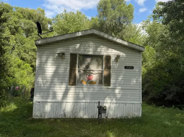 3547 Sechler Dr, Jackson, MI 49201