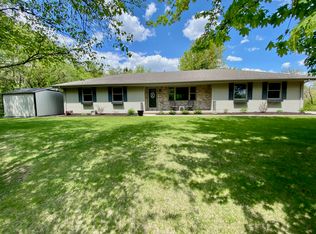 N7491 Kettle Moraine Dr, Whitewater, WI 53190