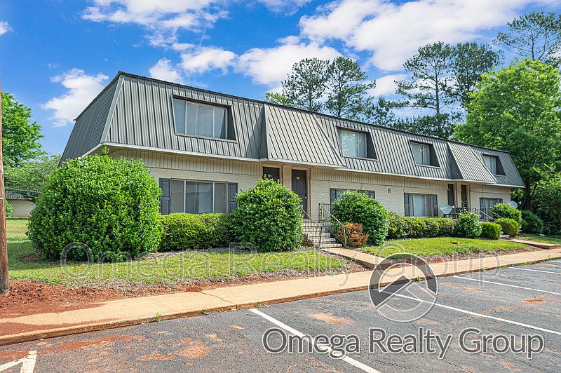 1st image of 1300 Coosa Pines Dr APT H1