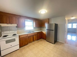 457 Merrimack St #2, Manchester, NH 03103