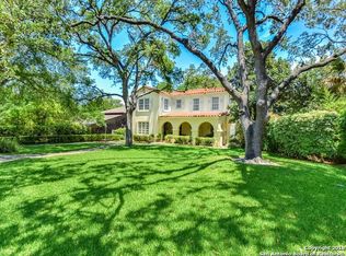 205 Thelma Dr, Olmos Park, TX 78212