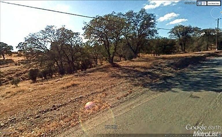 2nd image of 8071 Warren Rd