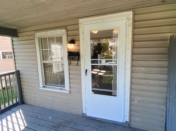 216-218 W Parkwood Dr
