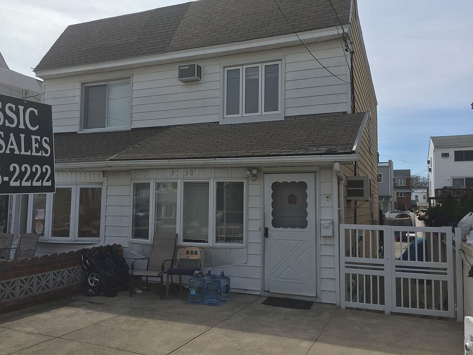 1st image of 2030 E 74th St