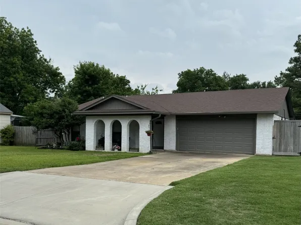 1506 4th Ave SW, Ardmore, OK 73401