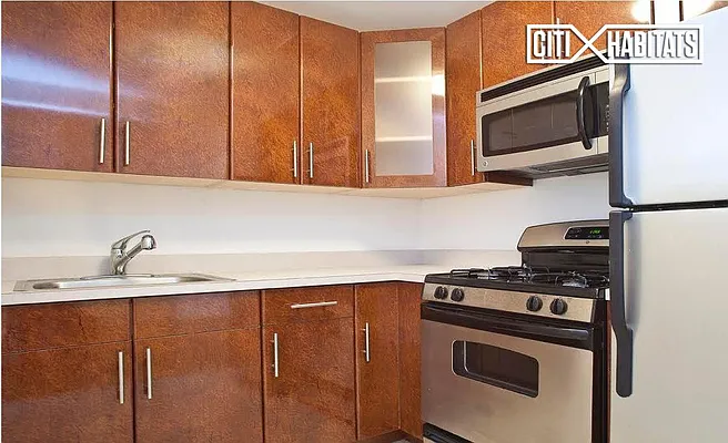 Rented by Citi Habitats | media 38