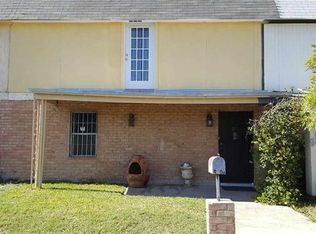 4302 N Stone, laredo, TX 78041