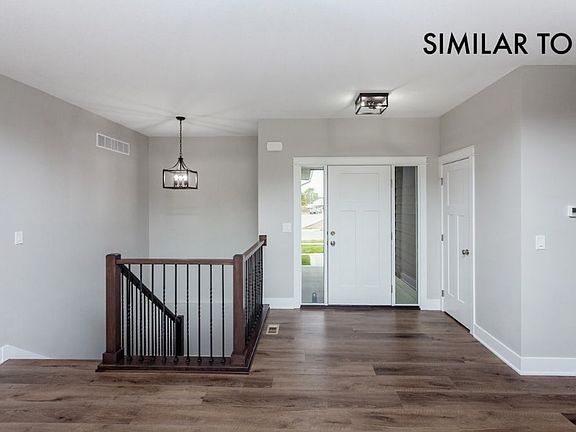 4th image of 1104 Mulberry Dr NW