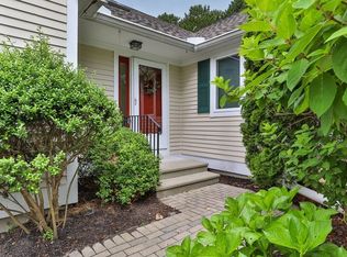 15 Executive Dr UNIT 15, Mashpee, MA 02649