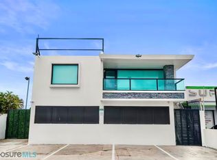 Ao17 Calle Marginal Baldorioty, Carolina, PR 00987