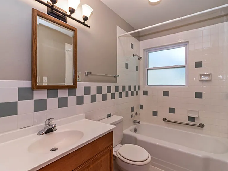 336 S Duncan Ave — Photo 7