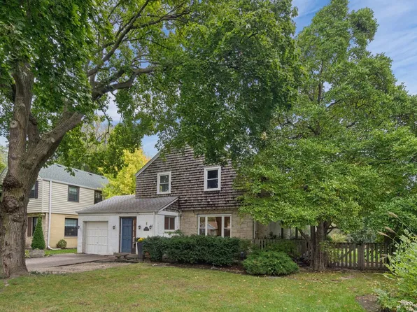 9421 Crawford Ave, Evanston, IL 60203