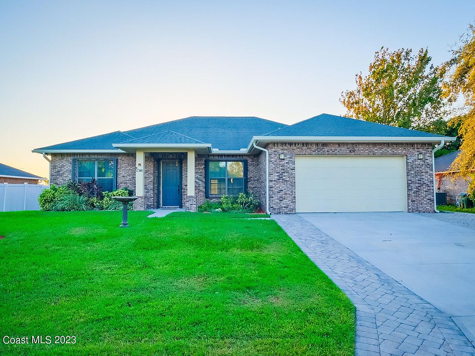 1st image of 109 Palm Cir