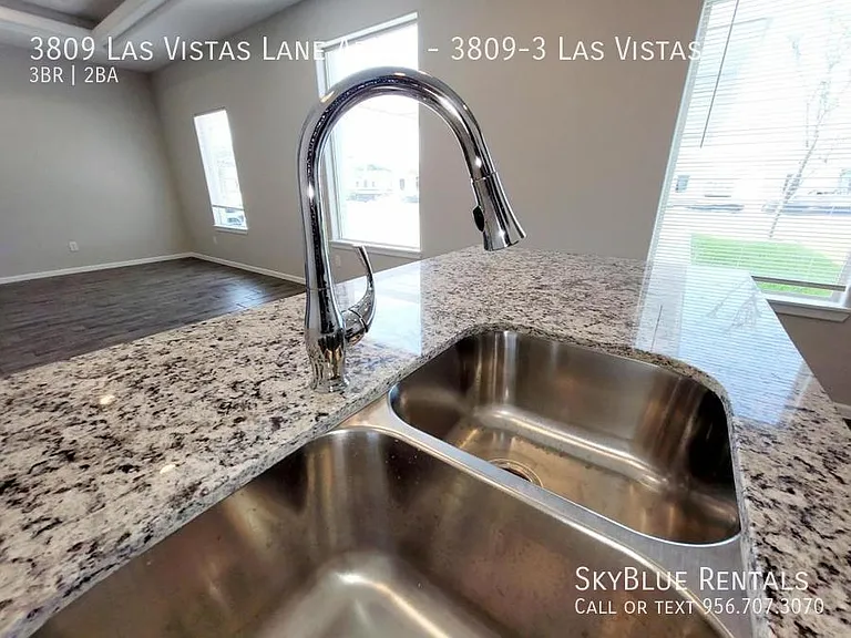 3809 Las Vistas Ln #3 — Photo 8