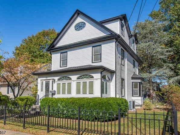 69 W Hanover Ave, Morris Plains Boro, NJ 07950